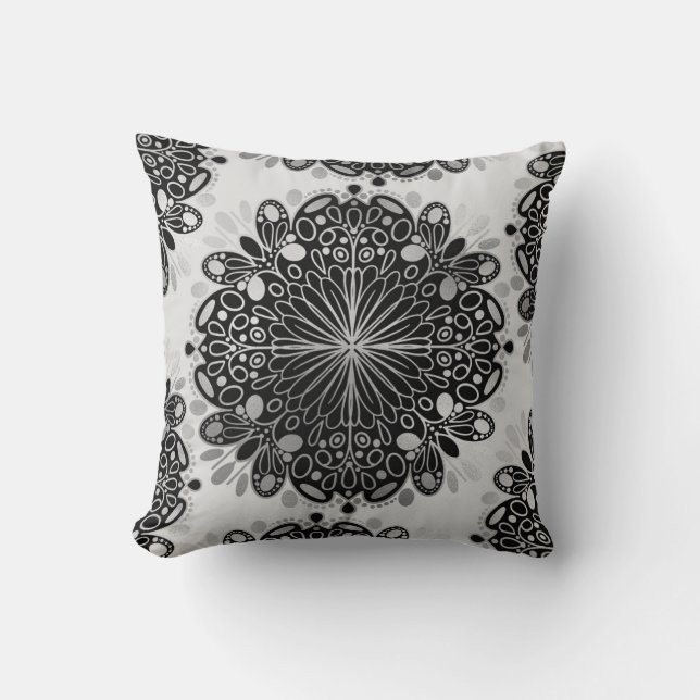 Coussin Monochrome Boho Silver noir Mandalas gris (Recto)