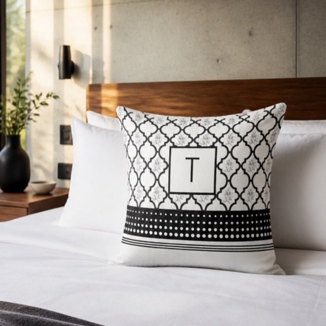 Coussin Monogramme à motifs noir et blanc (Créateur téléchargé)