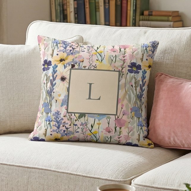 Coussin Monogramme Botanique Fleur Sauvage (Créateur téléchargé)