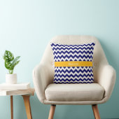 Coussin Monogramme Chevron ZigZag Navy Blanc Goldenrod (Chaise)