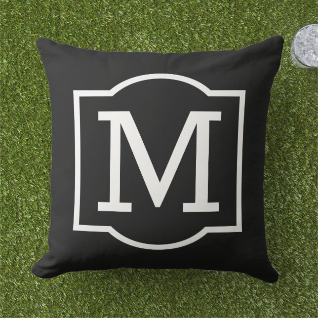 Coussin Monogramme Classique entre parenthèses Noir et Bla (Herbe)