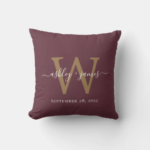 Coussin Monogramme de mariage bordeaux et or