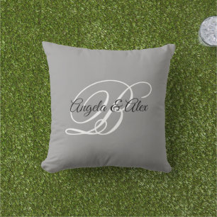 Coussin Monogramme de mariage fantaisie gris noir et blanc