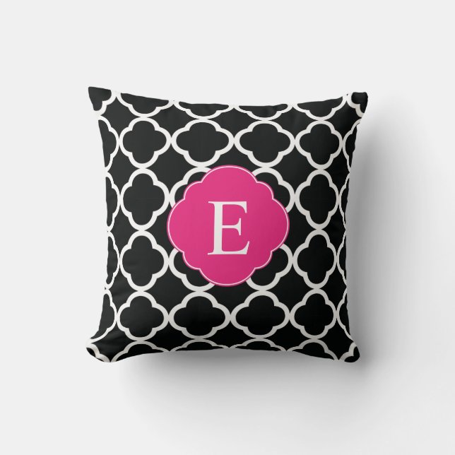 Coussin Monogramme de Quatrefole Rose Noir (Recto)