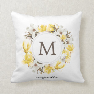 Coussin Monogramme de Wreath Magnolia jaune Aquarelle
