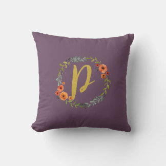 Coussin Monogramme d'or de la couronne de fleur Initiale P