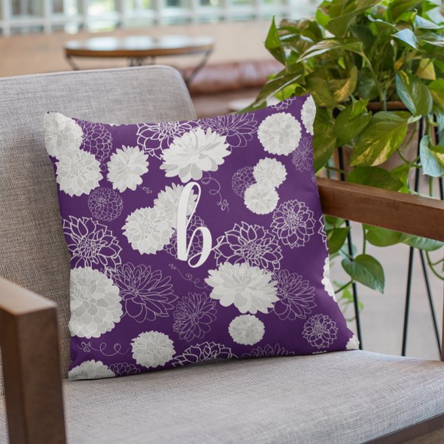 Coussin Monogramme élégant Floral foncé violet (Créateur téléchargé)