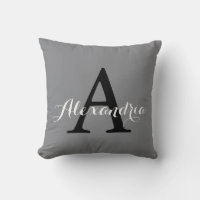 Monogramme en peau claire gris neutre subtil en co