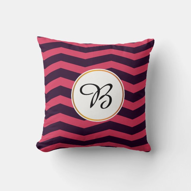 Coussin monogramme et chevron (Recto)
