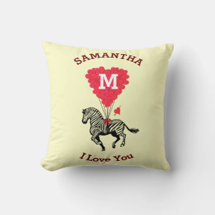Coussin Monogramme et coeur rouge zébrée personnalisé