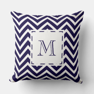 Coussin monogramme graphique en chevron bleu marine Zigzag