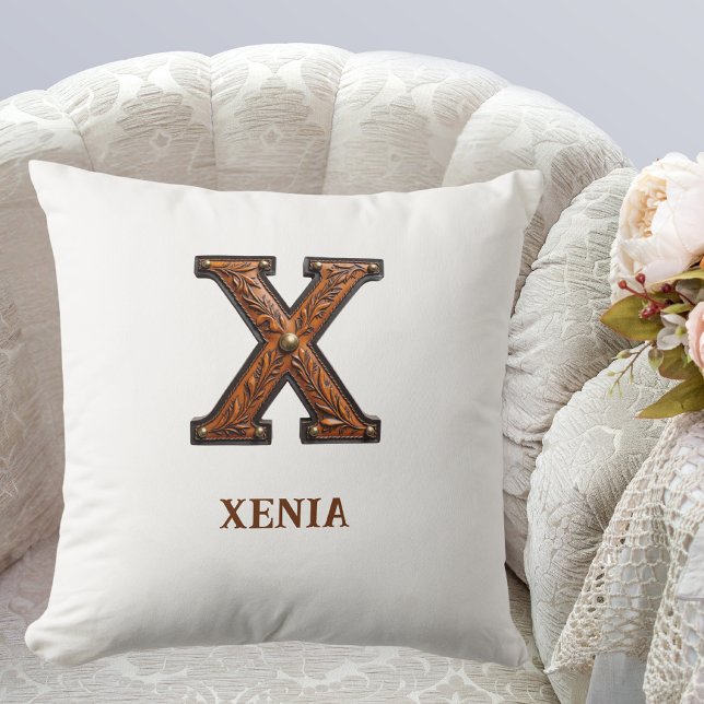 Coussin Monogramme initial en cuir western tooled X (Créateur téléchargé)