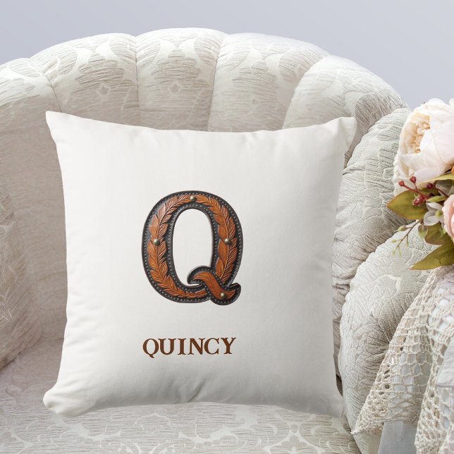 Coussin Monogramme initial Q en cuir western travaillé (Créateur téléchargé)