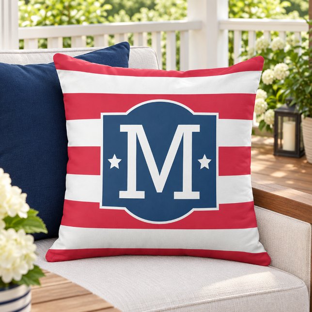 Coussin Monogramme Initiale Rouge Blanc Bleu Patriotique (Créateur téléchargé)