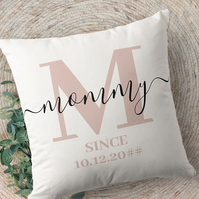 Coussin Monogramme Maman Écriture Élégante Rose Subtil (Créateur téléchargé)