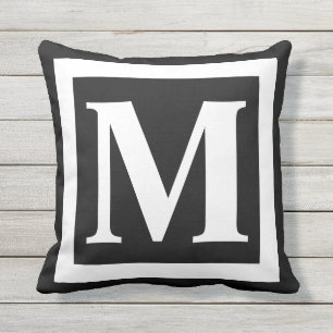 Coussin Monogramme moderne noir blanc encadré