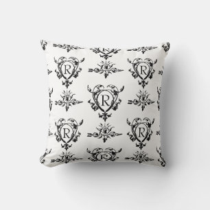 Coussin Monogramme Motif Gothique Coeur Et Flèche