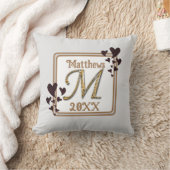 Coussin Monogramme Nom de Famille Initiale Or Coeurs Bijou (Couverture)