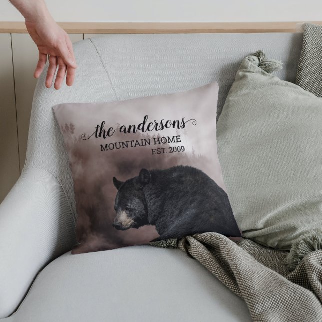 Coussin Monogramme rustique Cabine de décoration de la for (Créateur téléchargé)