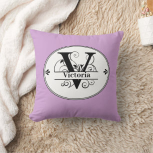 Coussin Monogramme V et nom Violet