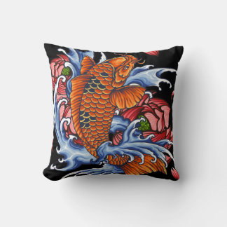 Coussin Monster Orange Dragon Fish sur T-Shirt