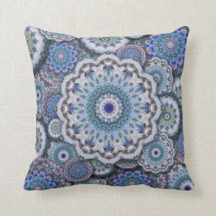 Coussin mosaïque damas perse fleurs mandala chic élégan