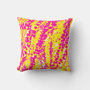Coussin Motif à bec rose et jaune