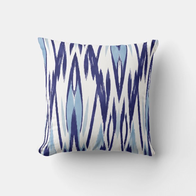Coussin Motif bleu et blanc chic d'ikat d'aquarelle (Recto)