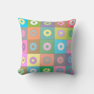Coussin Motif carré fleuri et coloré
