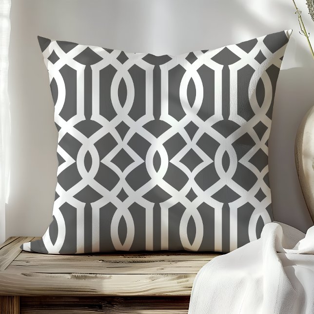 Coussin Motif chic gris foncé et blanc marocain Trellis (Créateur téléchargé)