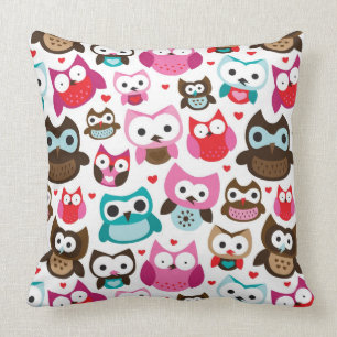 Coussin motif coloré de hibou