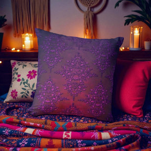 Coussin Motif damassé vibrant orange violet