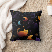 Coussin Motif de chat céleste magique avec lunes (Couverture)