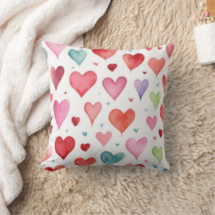 Coussin Motif de coeur de la petite fille contemporaine