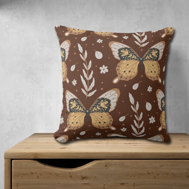 Coussin Motif de feuille de papillon Boho Brown (Créateur téléchargé)