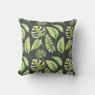 Coussin Motif de feuilles tropicales vertes botanique noir