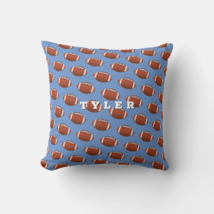 Coussin Motif de football, nom gras personnalisé sur bleu