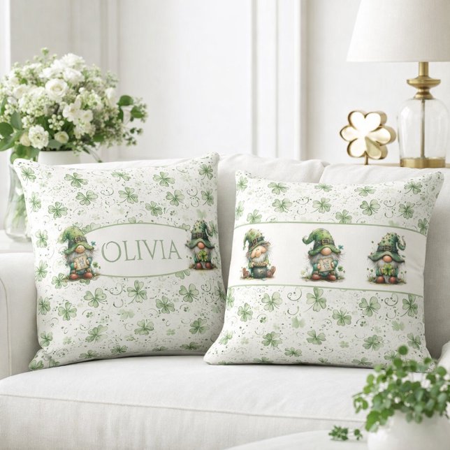 Coussin Motif de gnome pour la Saint-Patrick avec des trèf (Créateur téléchargé)