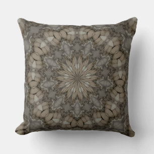 Coussin Motif de mandala aux tons naturels de la Terre