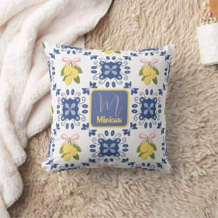 Coussin Motif de monogramme de nom de campagne française a