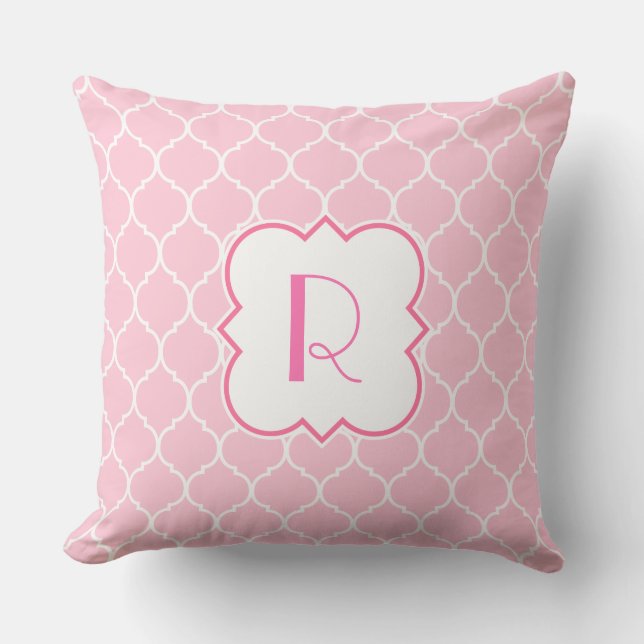 Coussin Motif de Quatrefoil avec le monogramme (Recto)