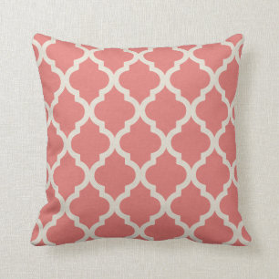 Coussin Motif de Quatrefoil dans le rose de corail