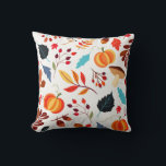 Coussin Motif de récolte d'automne amusant<br><div class="desc">Fun motif de récolte d'automne avec citrouilles,  champignons et feuilles colorés tourbillonnant autour.</div>