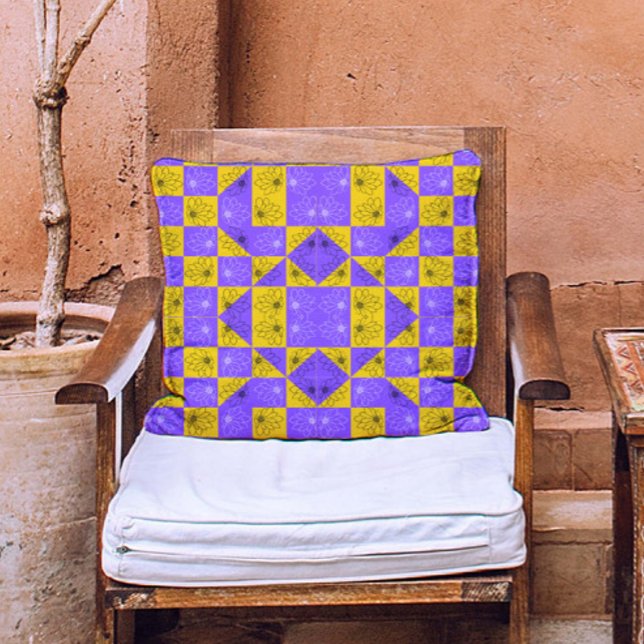 Coussin Motif de tableau de bord fleuri et jaune (Créateur téléchargé)