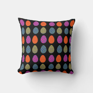 Coussin Motif des oeufs de Pâques colorés