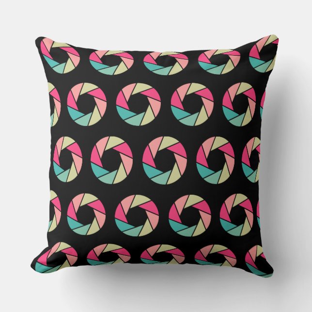 Coussin Motif d'ouverture - Couleurs sur noir (Recto)