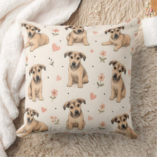 Coussin Motif floral de chiots mignons avec des cœurs