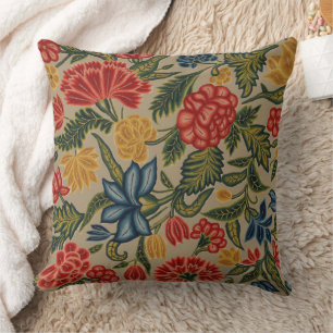 Coussin Motif floral en broderie laine vintage rouge et or