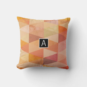 Coussin Motif géométrique Triangle souple Monogramme