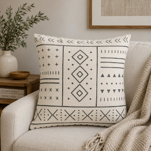 Coussin Motif géométrique tribal ivoire noir Moderne Boh